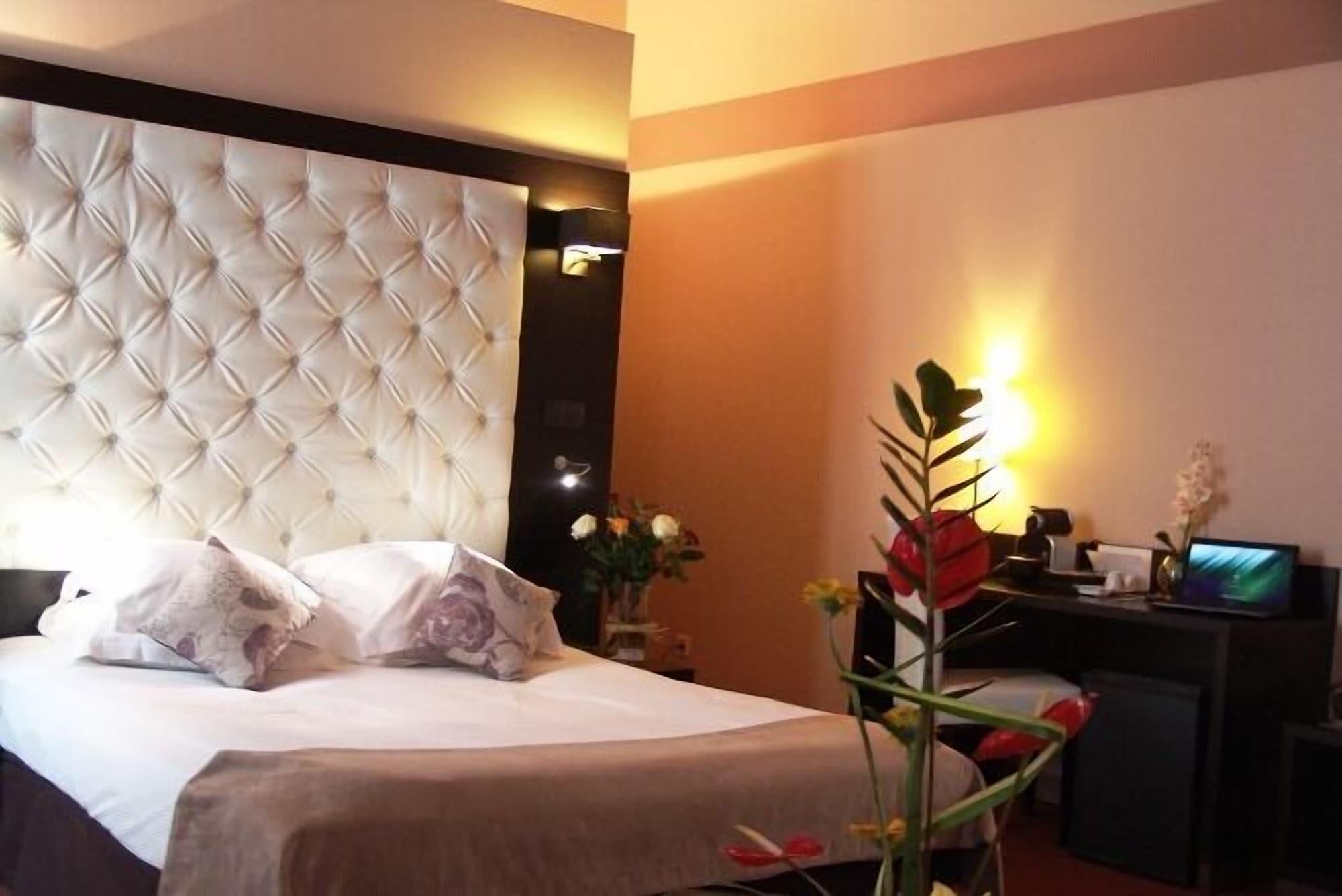 נים Best Western Marquis De La Baume מראה חיצוני תמונה